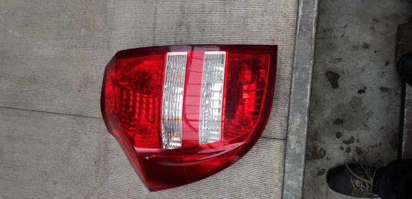 FEU ARRIERE GAUCHE INFERIEUR KIA - Vue 1